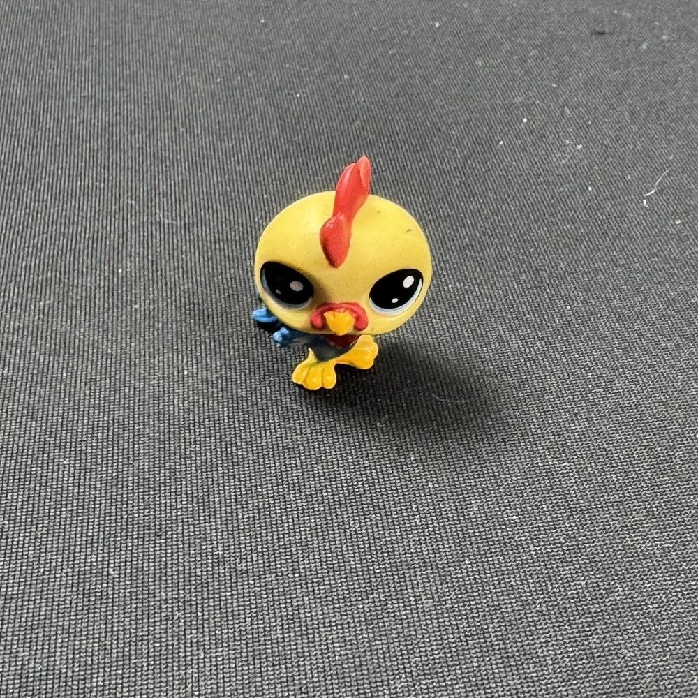 Littlest Pet Shop LPS Rick Chickencluck Chicken #126 Series Figure Toy Hasbro